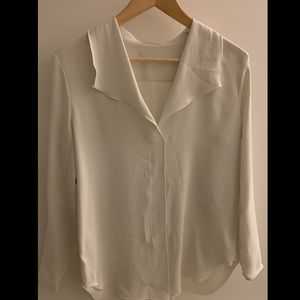 BNWT Aritzia Babaton Rena Blouse